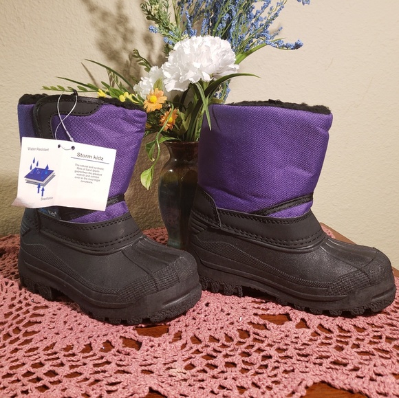 Storm Kidz Other - 🍎 Storm Kidz Snow Boots Sz Toddler 7